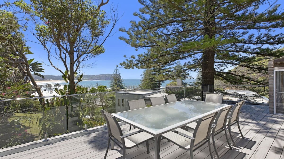 Furnished 4 Bedroom House in MacMasters Beach