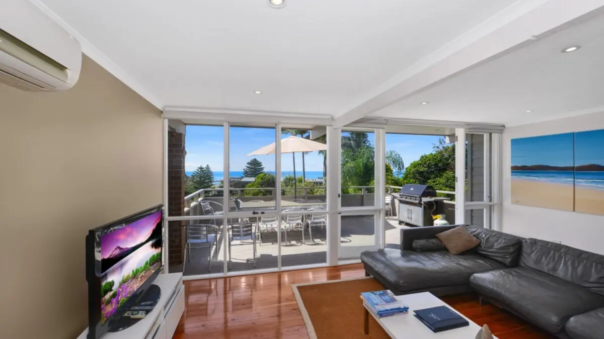 Furnished 4 Bedroom House in Copacabana