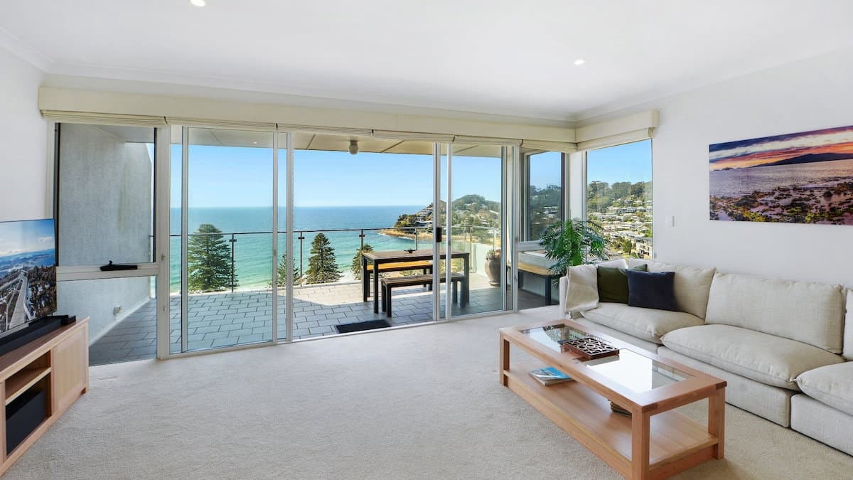 Furnished 4 Bedroom House in Avoca Beach