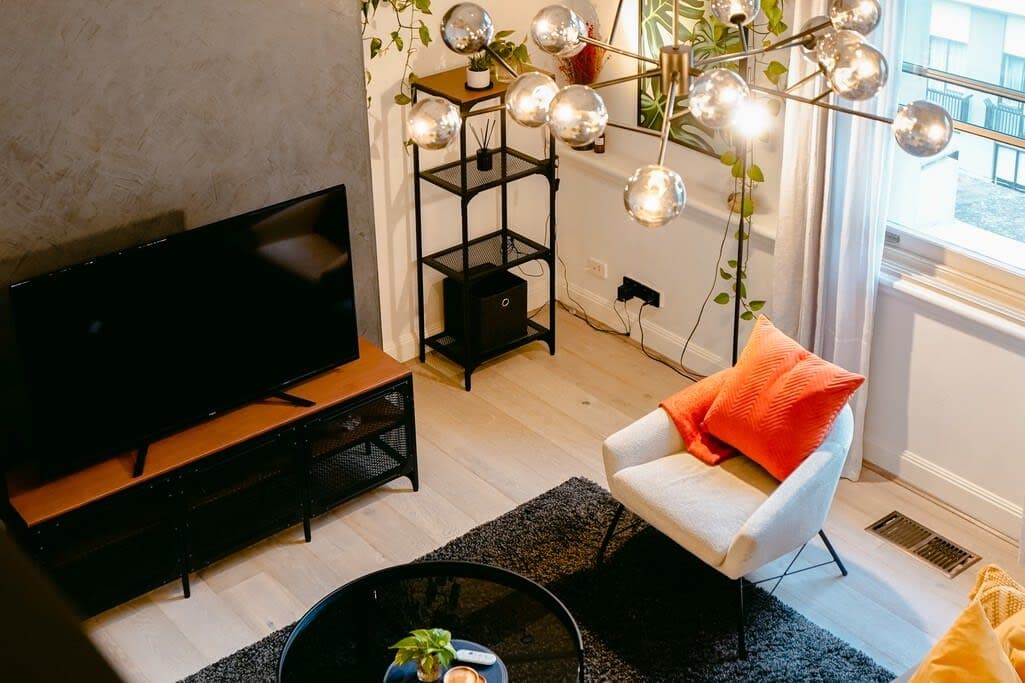 Furnished 1 Bedroom Apartment in Docklands