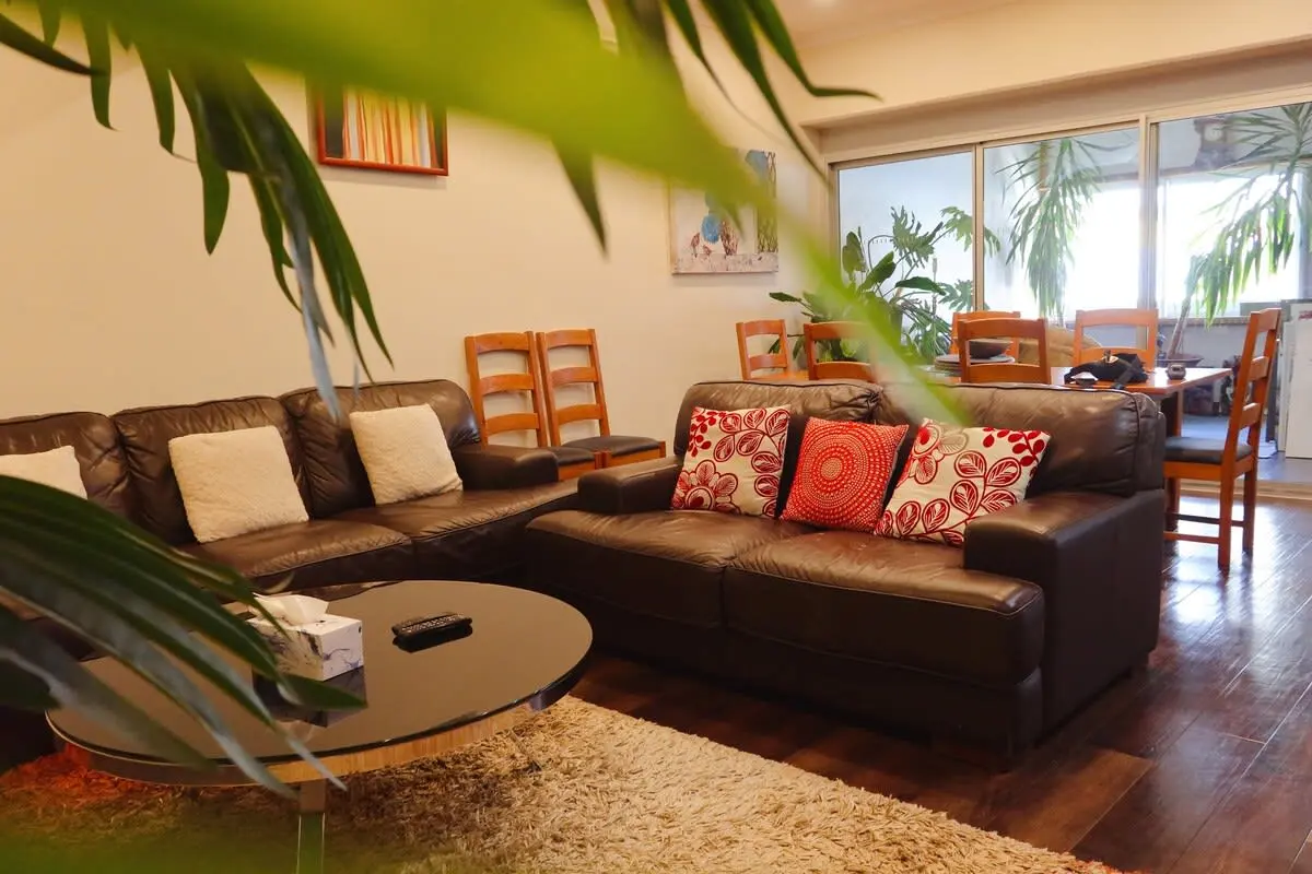 Furnished 3 Bedroom Apartment in Hobart
