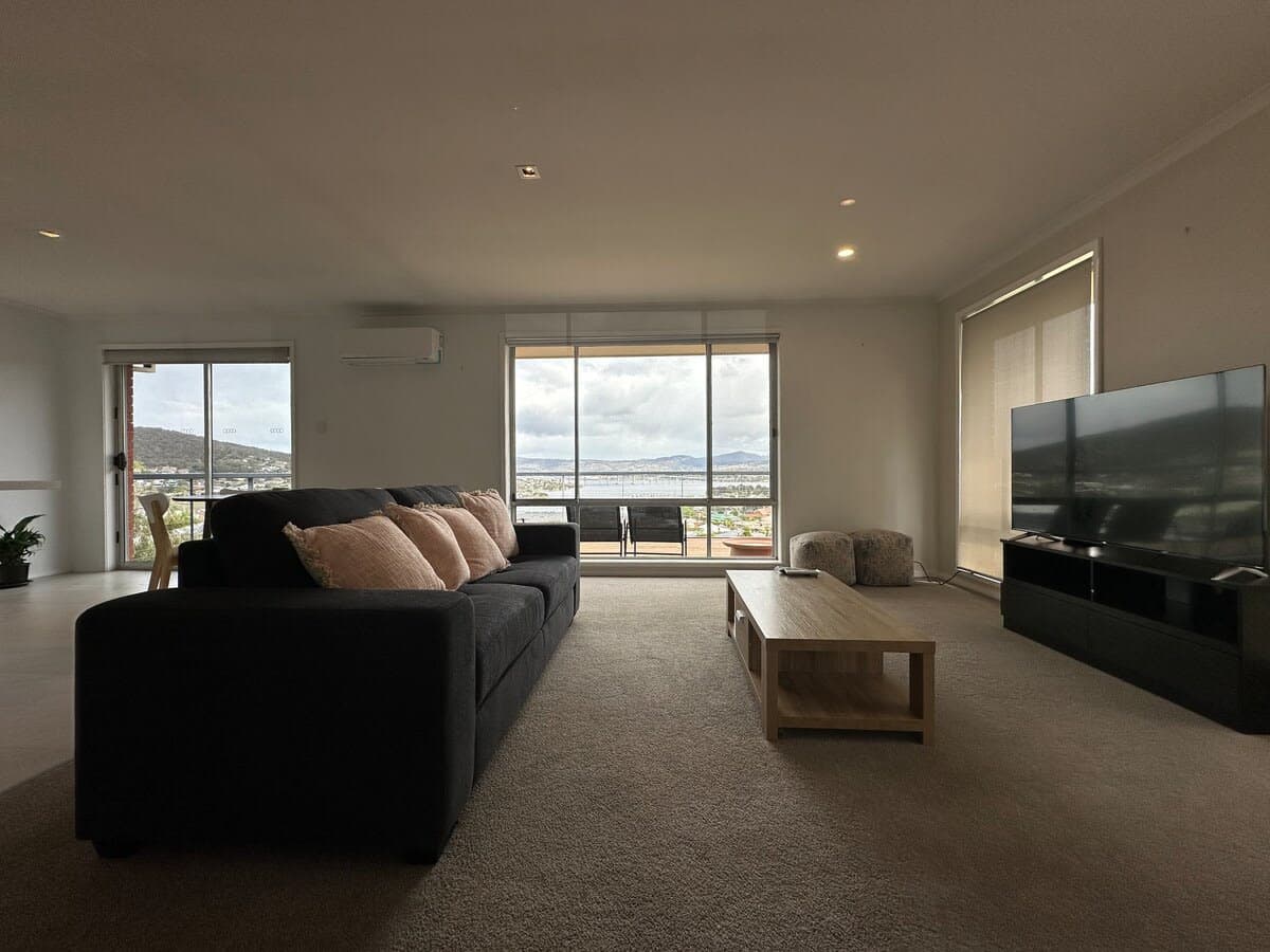 Furnished 3 Bedroom House in Lindisfarne