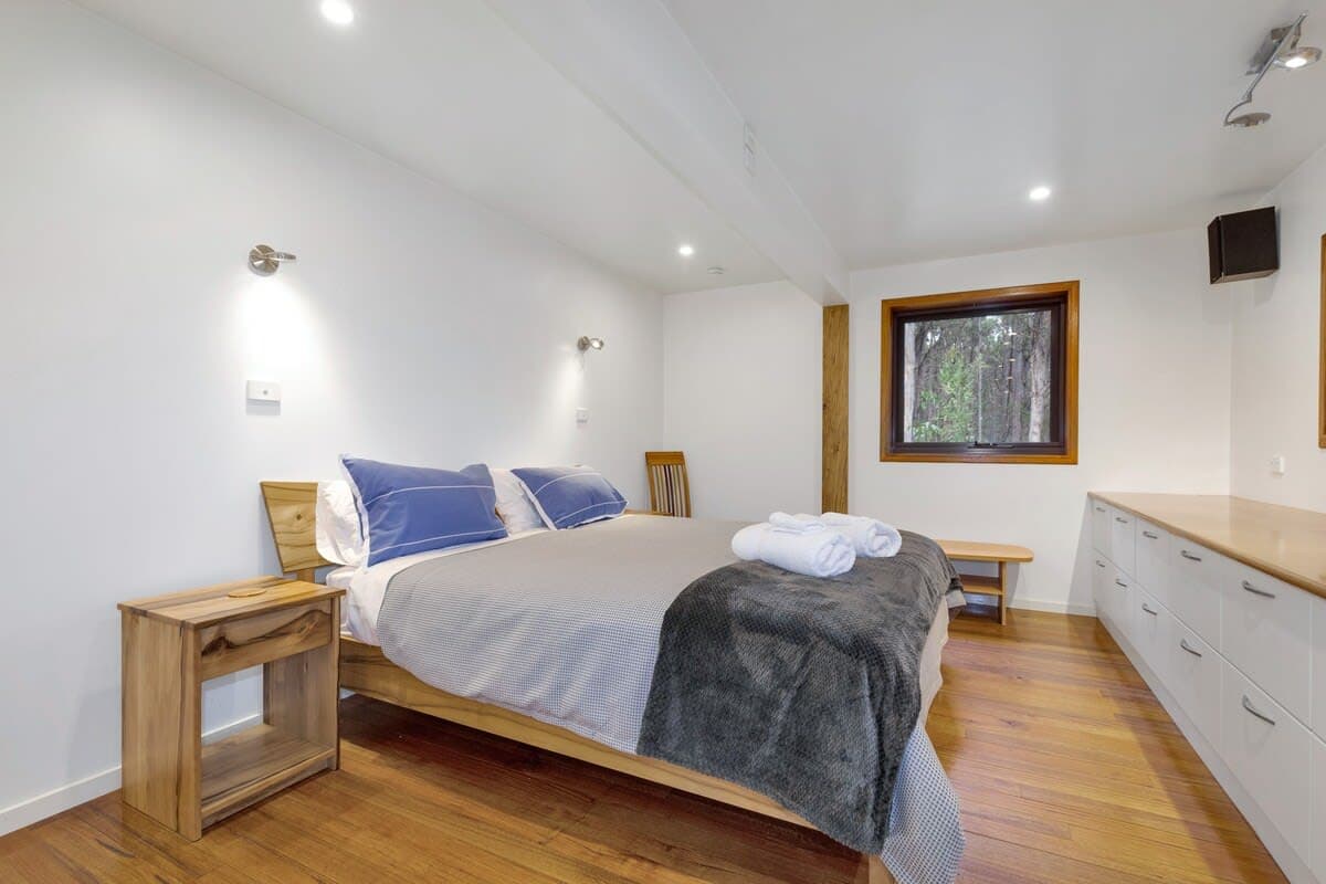 Furnished 2 Bedroom House in Hastings