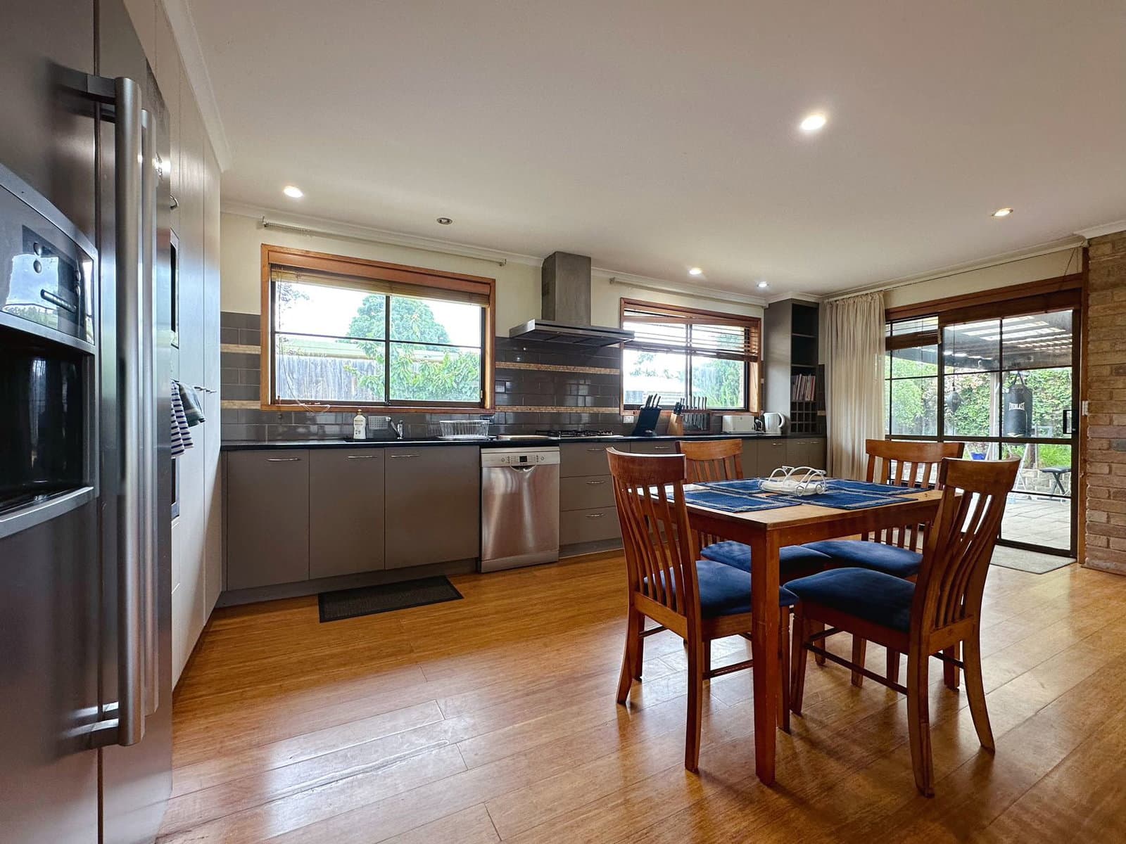 Furnished 4 Bedroom House in Seven Mile Beach