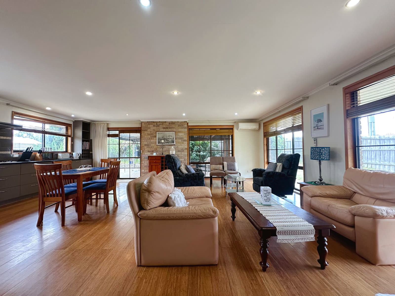 Furnished 4 Bedroom House in Seven Mile Beach