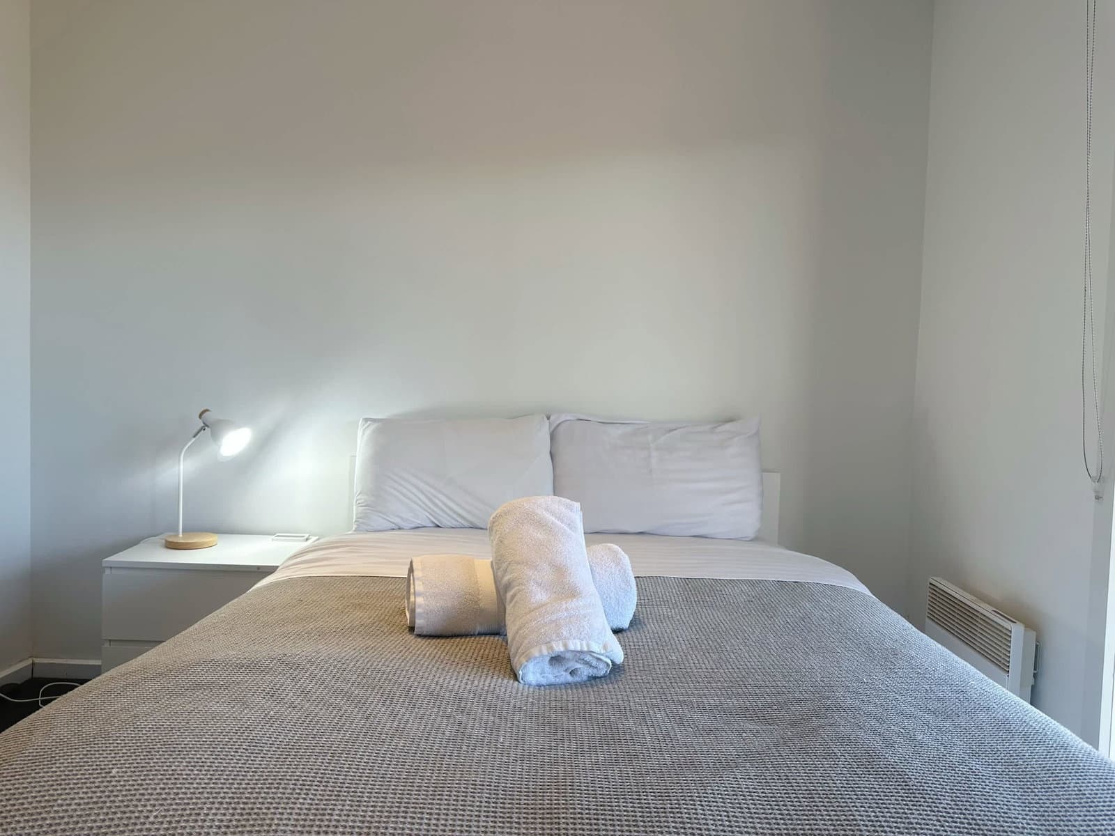 Furnished 2 Bedroom Apartment in Lindisfarne