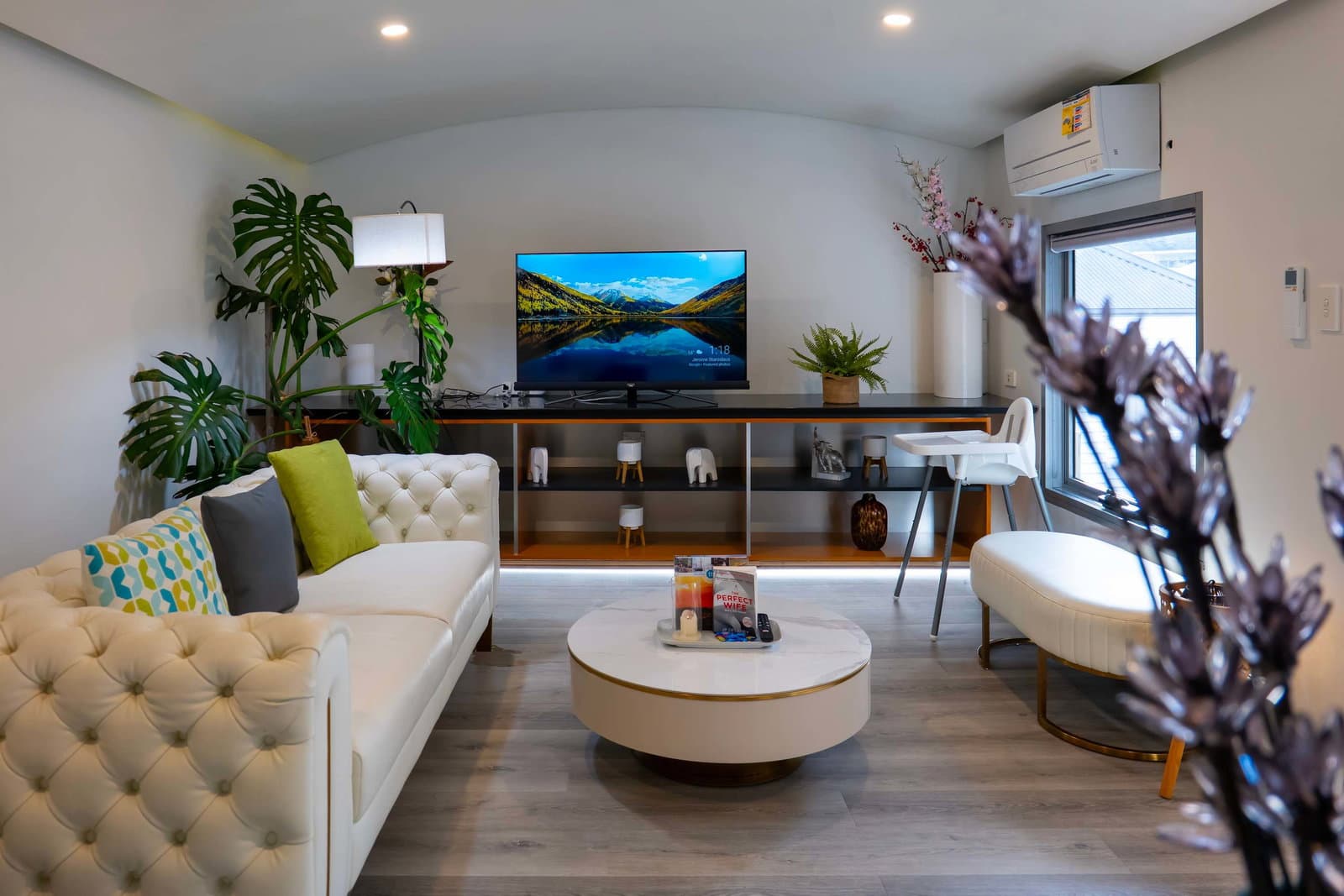 Furnished 2 Bedroom House in North Hobart