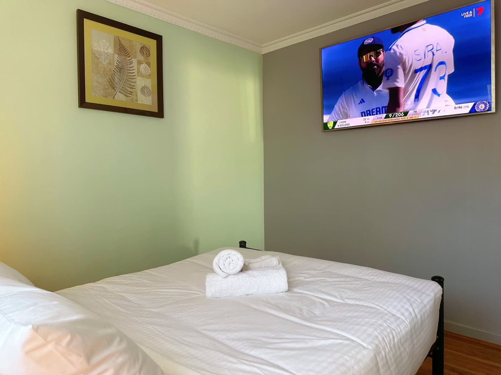 Furnished 4 Bedroom Apartment in Warrane