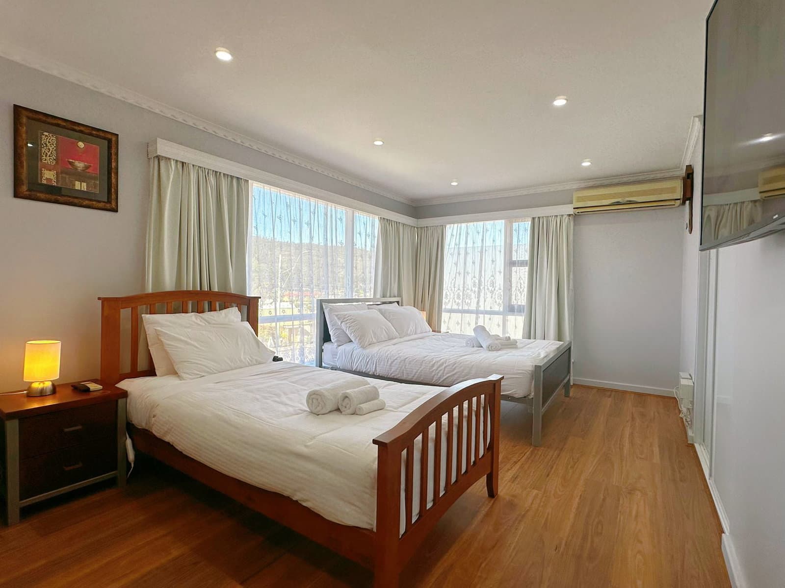 Furnished 4 Bedroom Apartment in Warrane