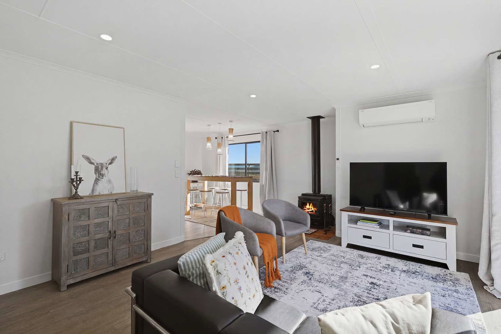 Furnished 3 Bedroom House in Tea Tree