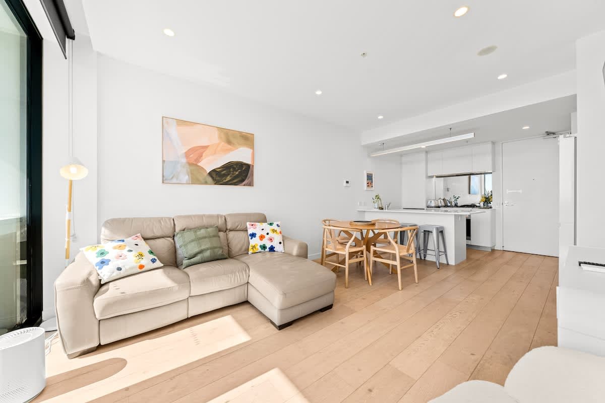 Furnished 2 Bedroom Apartment in Spring Hill
