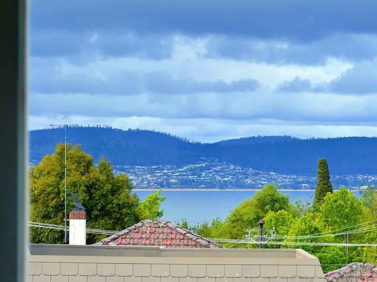 Furnished 3 Bedroom House in Sandy Bay