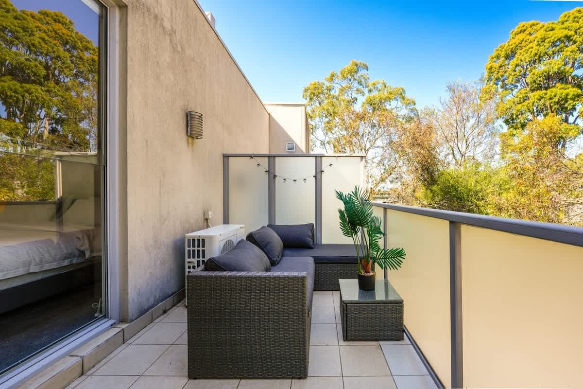 Furnished 1 Bedroom Apartment in Notting Hill