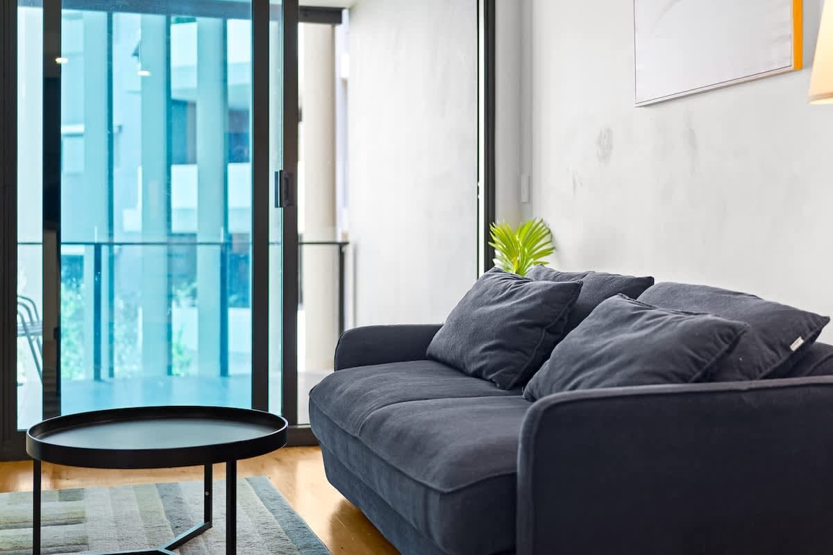 Furnished 2 Bedroom Apartment in South Brisbane