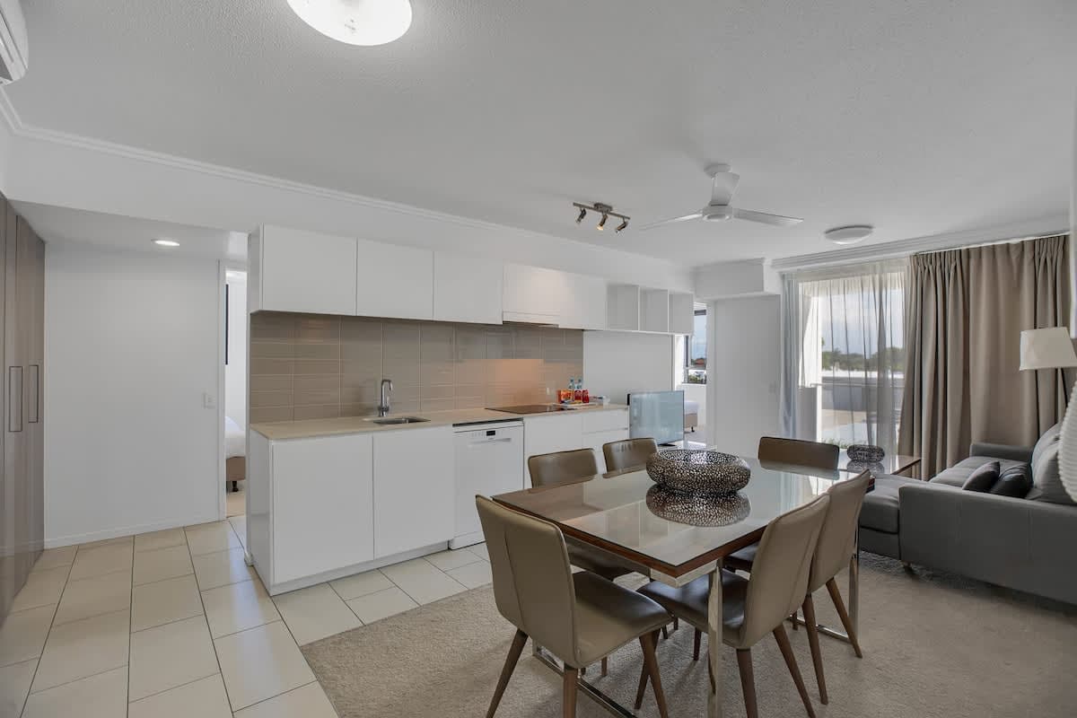 Furnished 2 Bedroom Apartment in Mackay