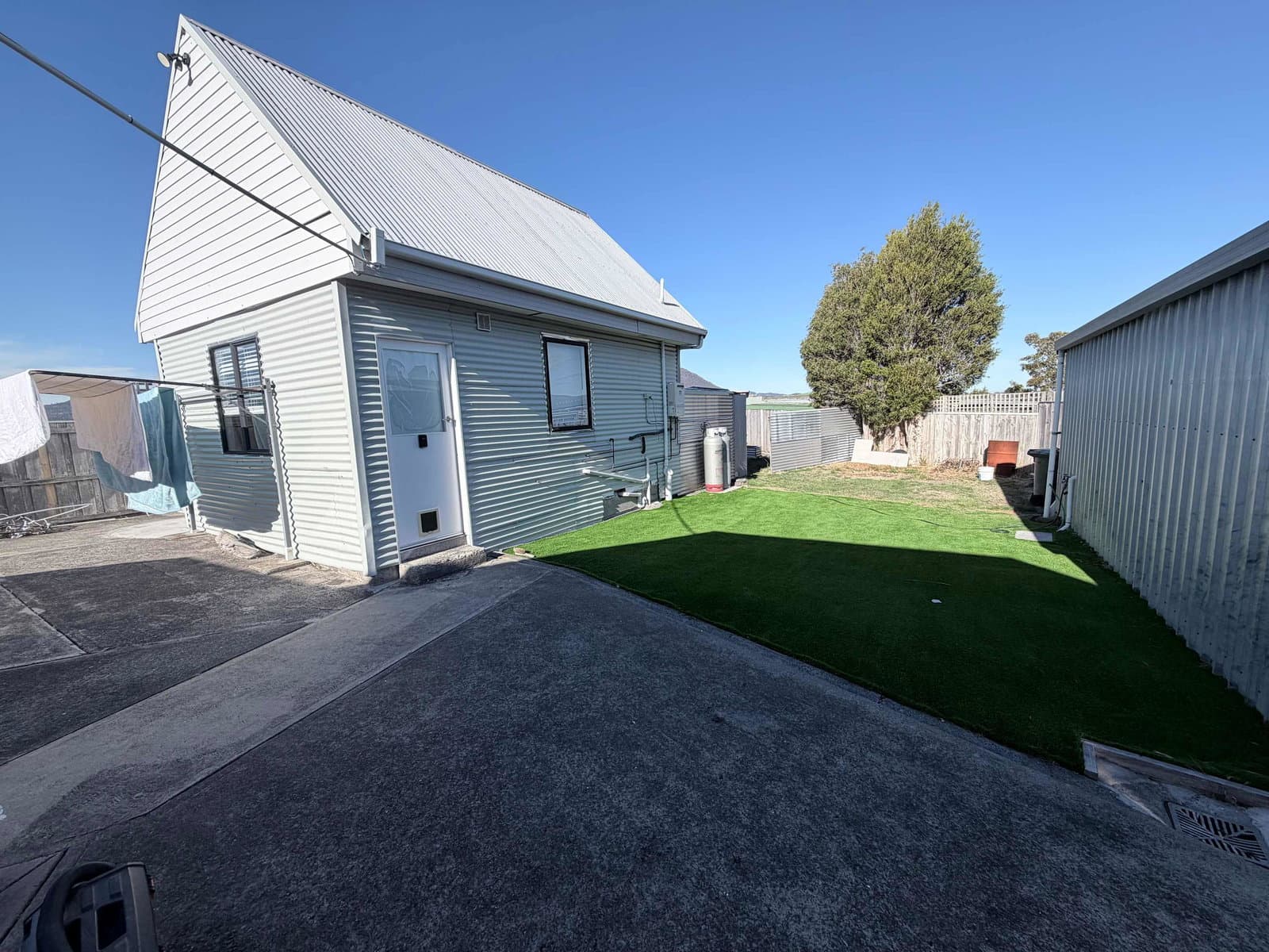 Furnished 1 Bedroom Rental in Claremont