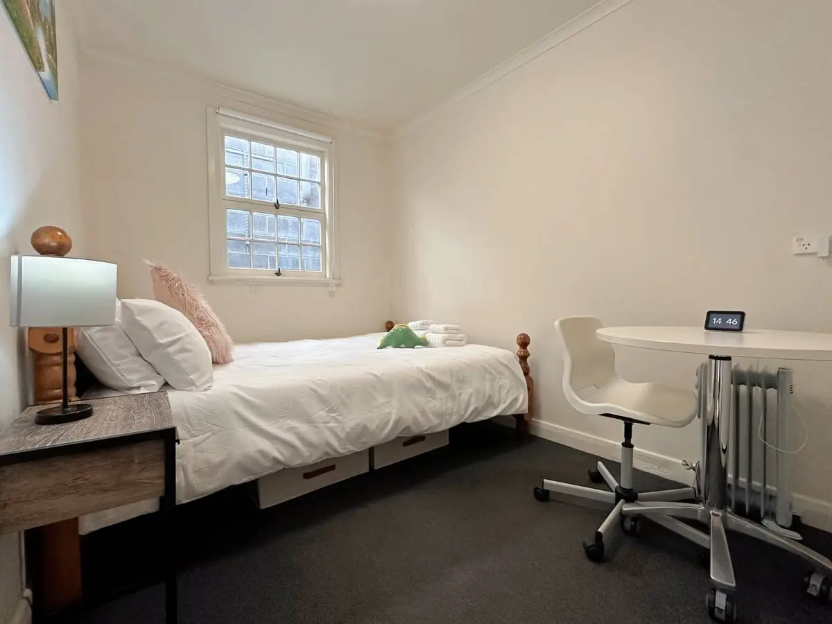 Furnished 3 Bedroom House in Hobart
