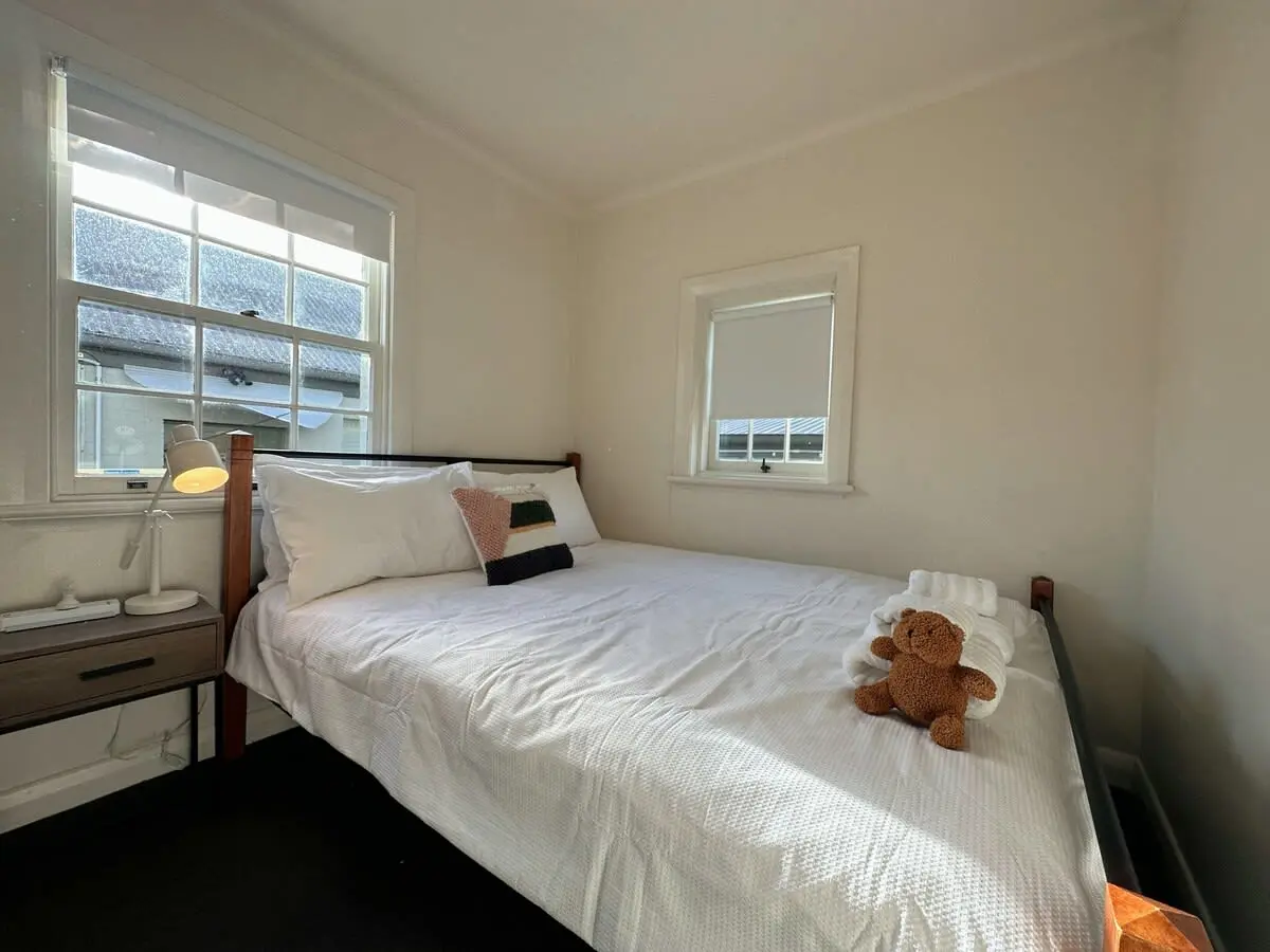 Furnished 3 Bedroom House in Hobart