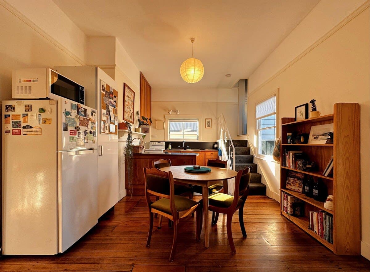 Furnished 3 Bedroom House in South Hobart