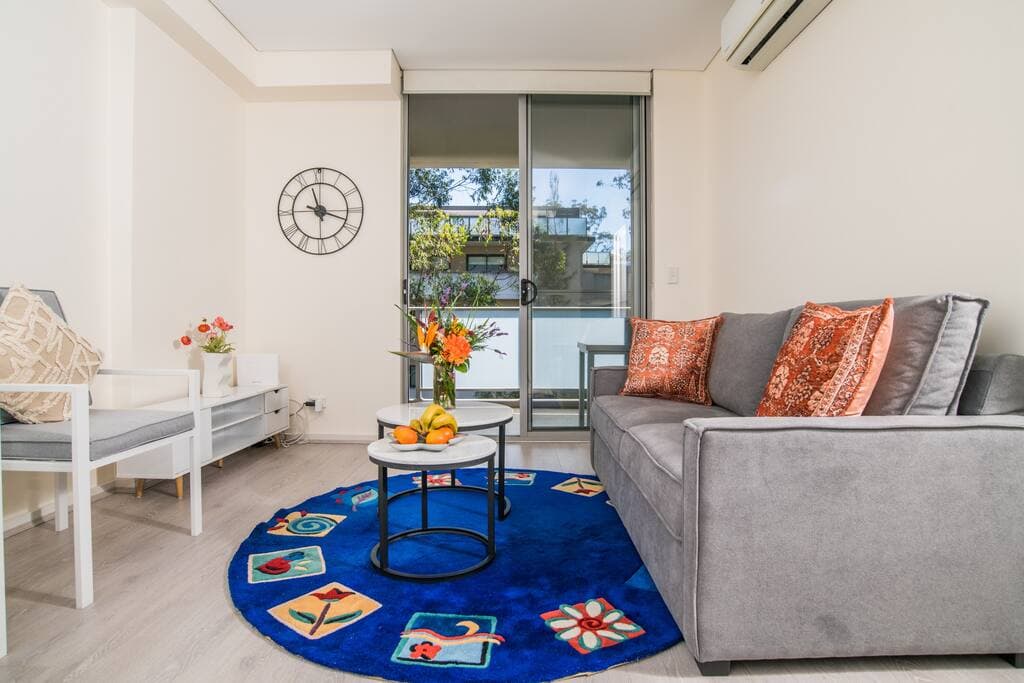 Furnished 1 Bedroom Apartment in Turramurra