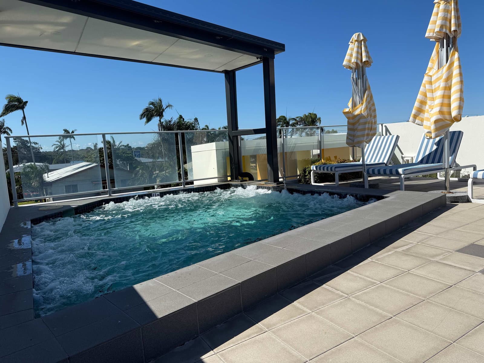 Furnished 1 Bedroom Apartment in Mackay