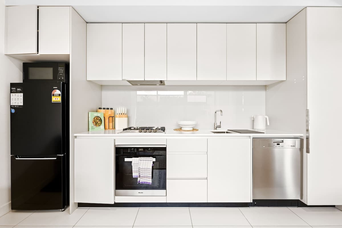 Furnished 2 Bedroom Apartment in Cremorne