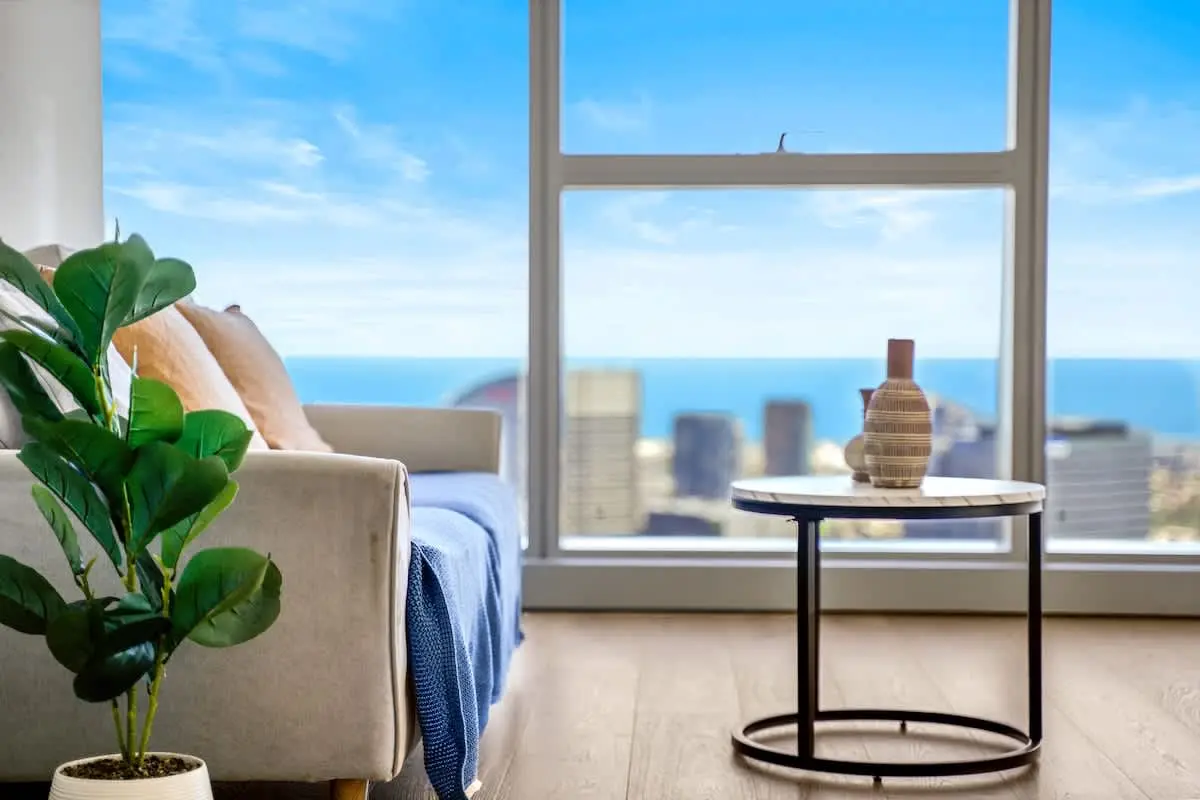 Furnished 2 Bedroom Apartment in Melbourne