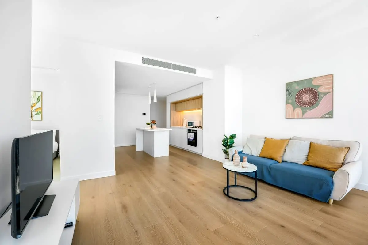 Furnished 2 Bedroom Apartment in Melbourne