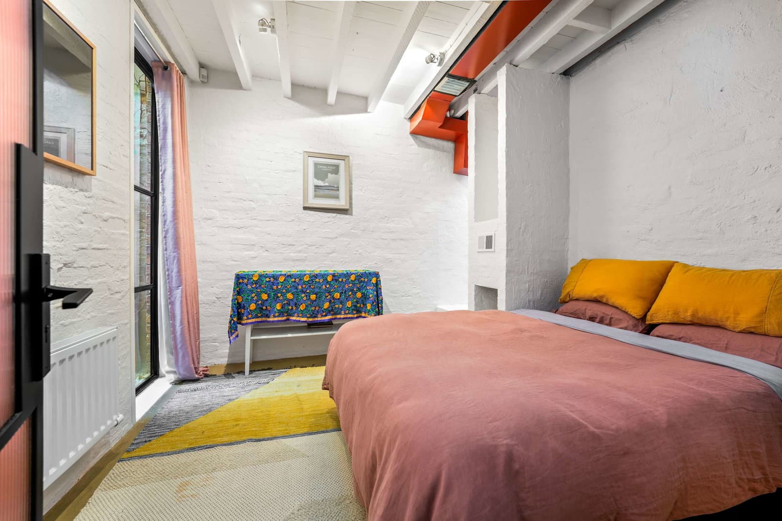 Furnished 2 Bedroom House in North Melbourne