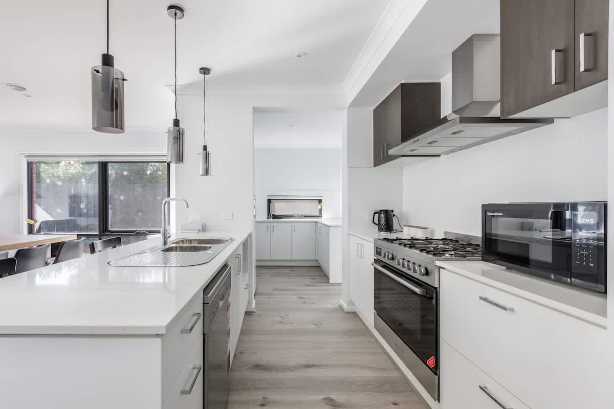 Furnished 4 Bedroom House in Reservoir