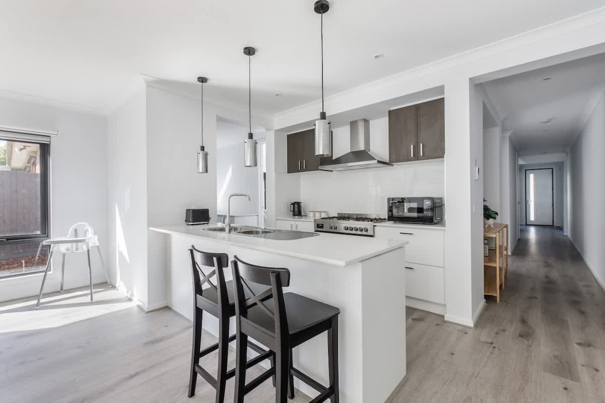 Furnished 4 Bedroom House in Reservoir