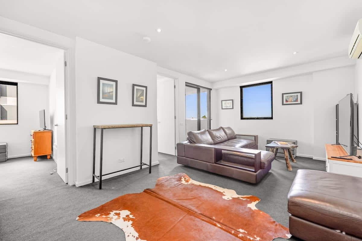 Furnished 2 Bedroom Apartment in Moonee Ponds