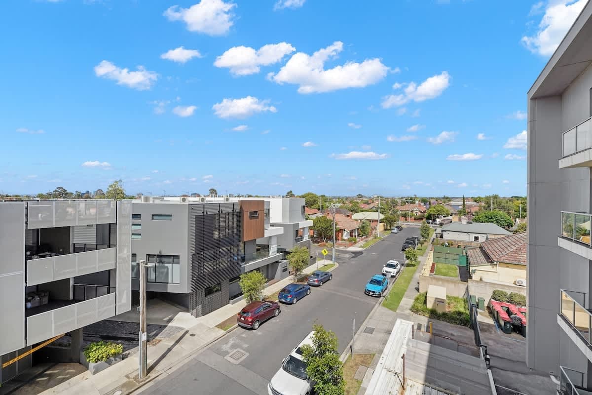 Furnished 2 Bedroom Apartment in Moonee Ponds
