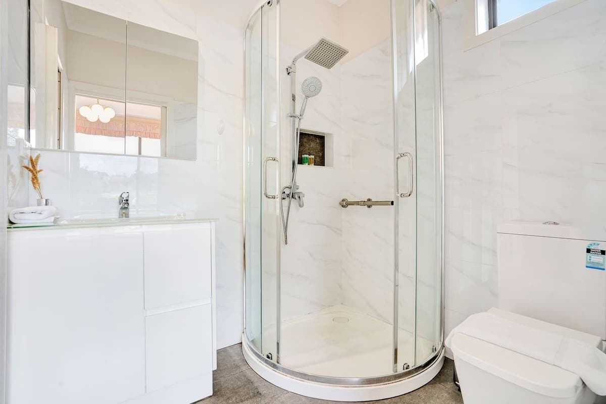 Furnished 3 Bedroom House in Rowville