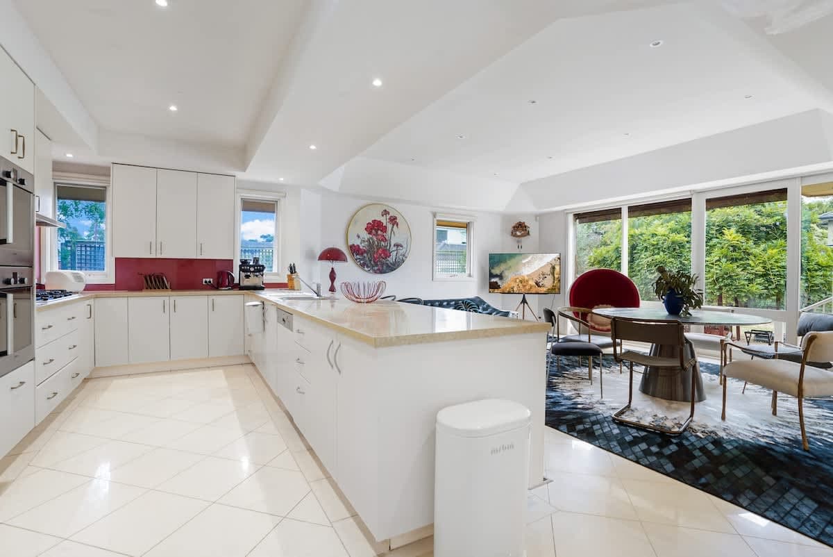 Furnished 4 Bedroom House in Brighton East