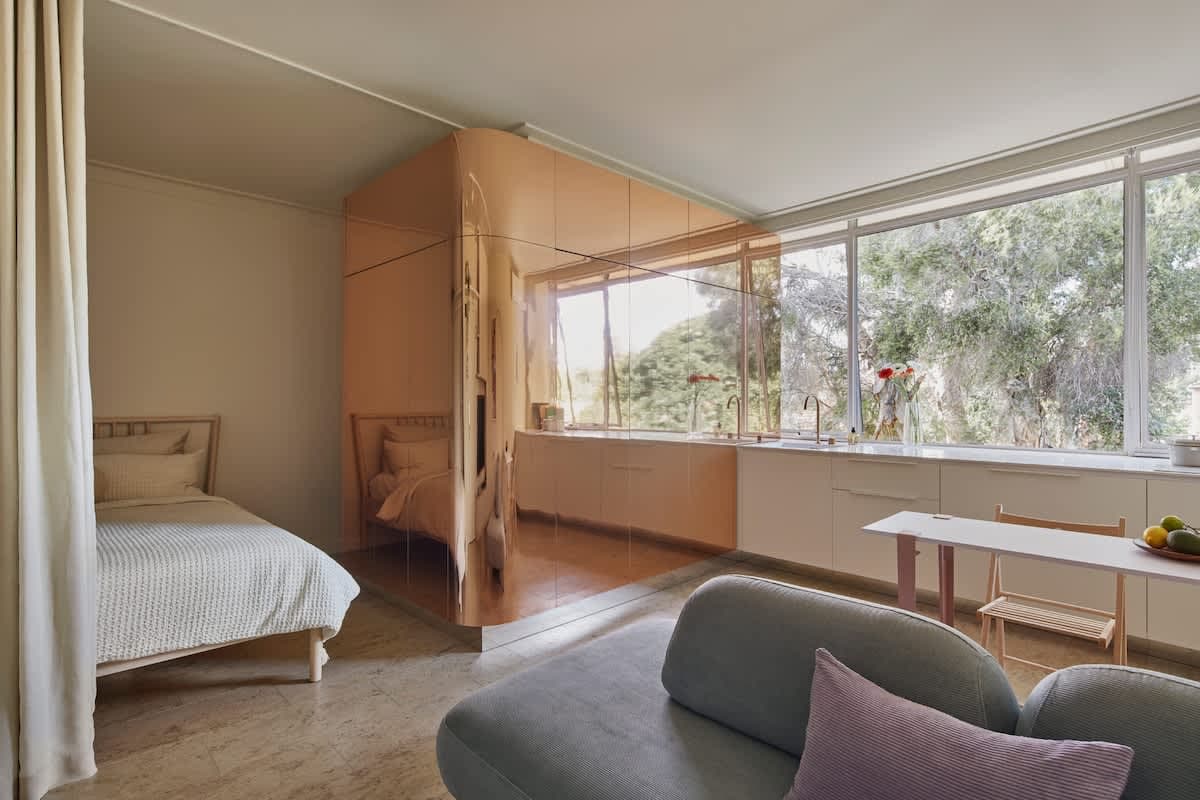 Furnished 1 Bedroom Apartment in St Kilda