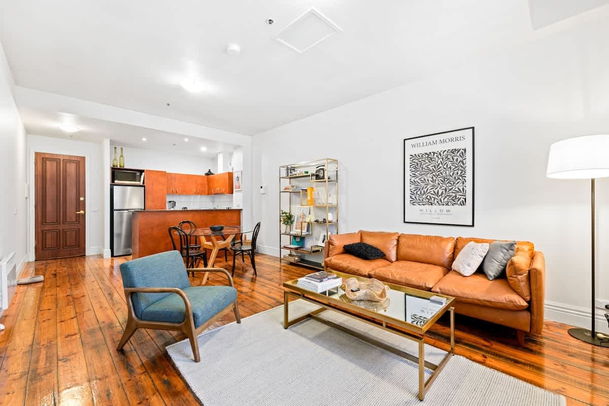 Furnished 1 Bedroom Apartment in Melbourne