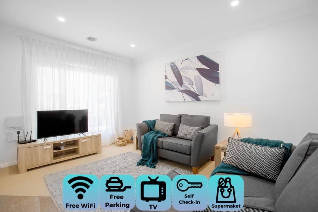 Furnished 2 Bedroom Rental in Mill Park