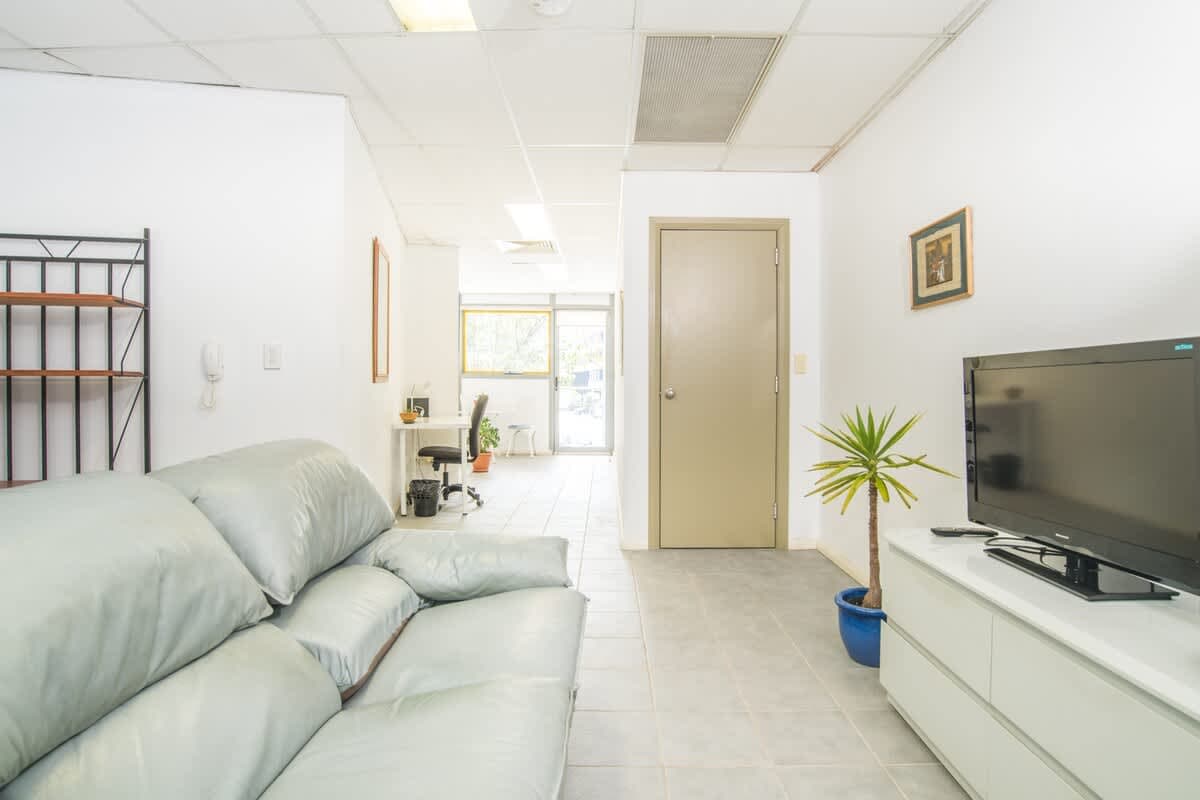 Furnished 1 Bedroom Apartment in Waterloo