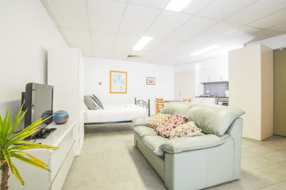 Furnished 1 Bedroom Apartment in Waterloo
