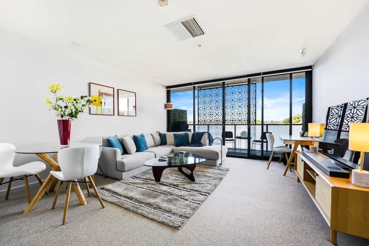 Furnished 1 Bedroom Apartment in Malvern