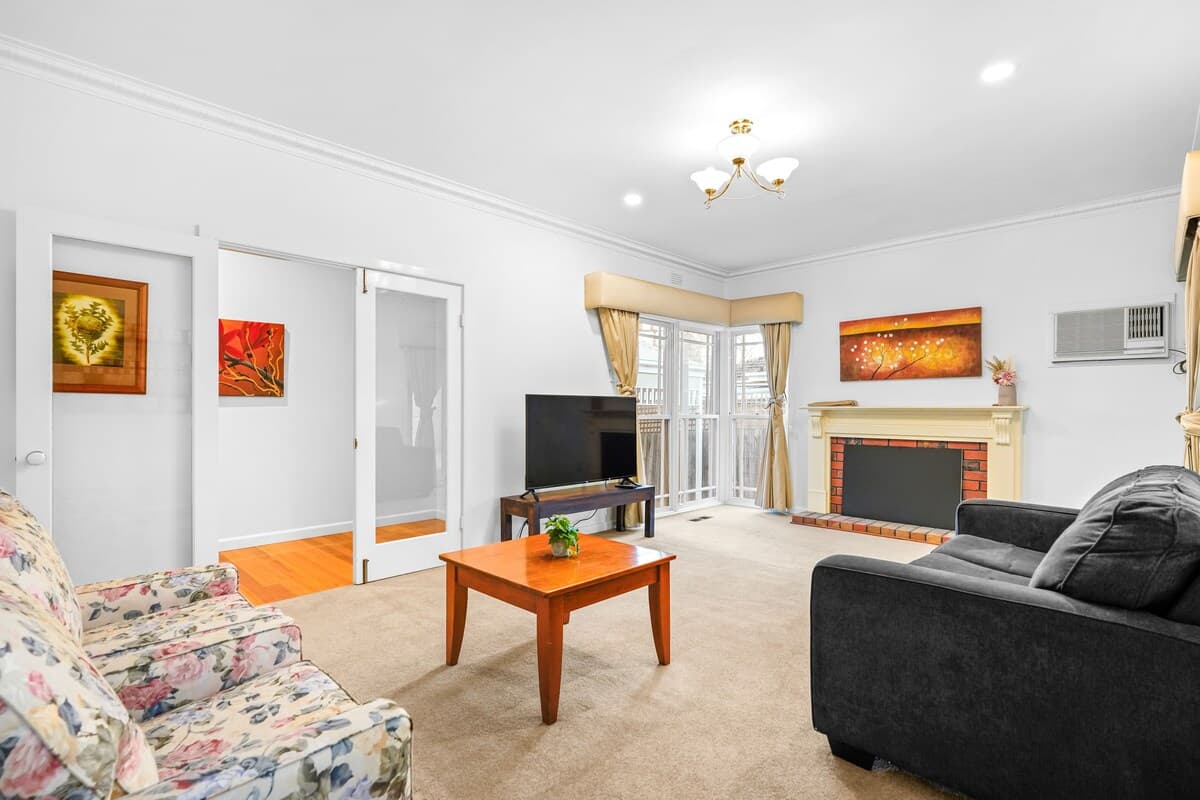Furnished 4 Bedroom House in Ringwood