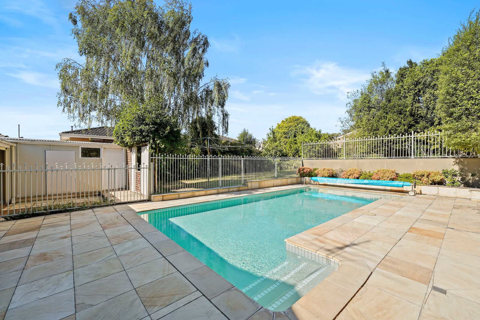 Furnished 4 Bedroom House in Ringwood