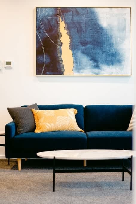 Furnished 2 Bedroom Rental in Southbank