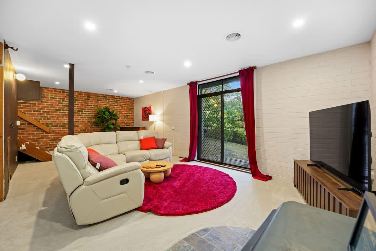 Furnished 2 Bedroom House in Heathmont