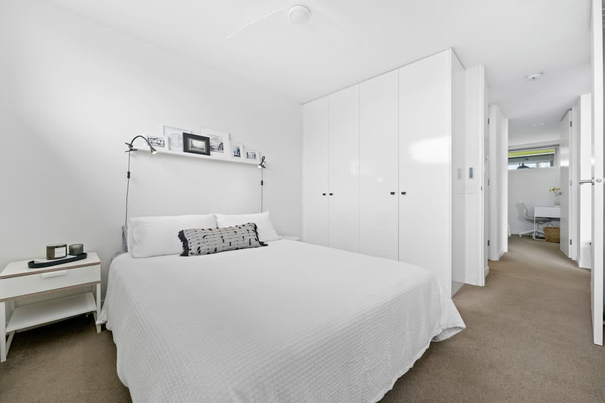 Furnished 2 Bedroom Apartment in Seddon