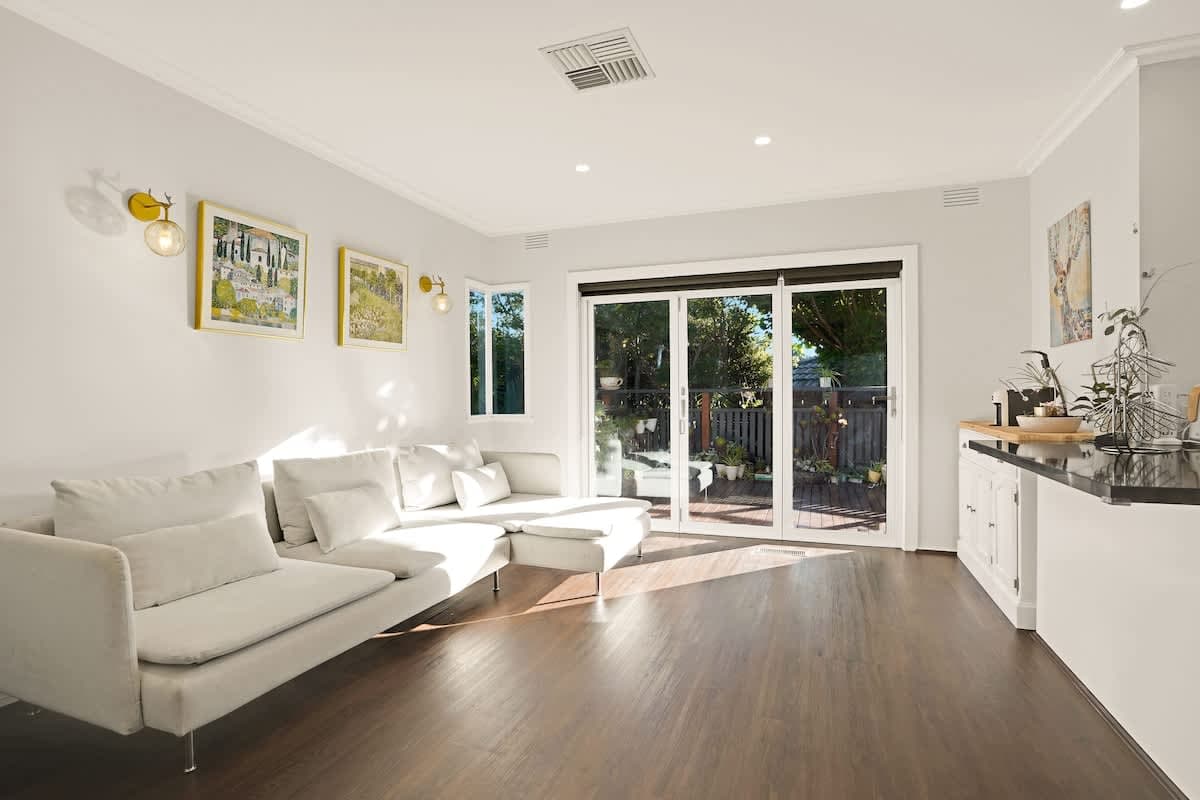 Furnished 3 Bedroom House in Wheelers Hill