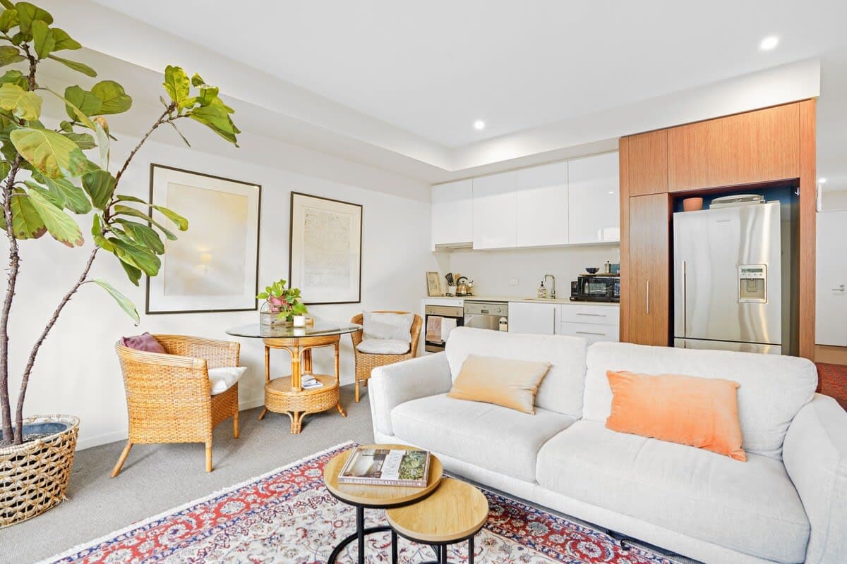 Furnished 1 Bedroom Apartment in Richmond