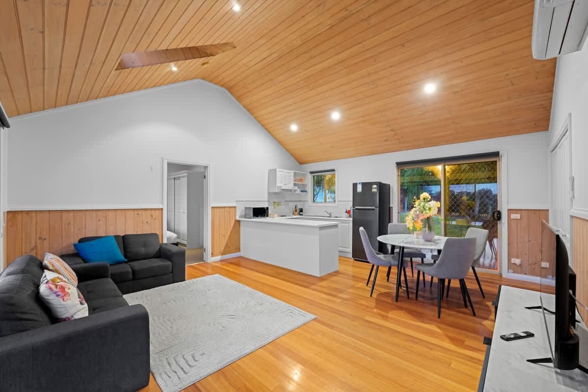 Furnished 2 Bedroom Rental in Balnarring