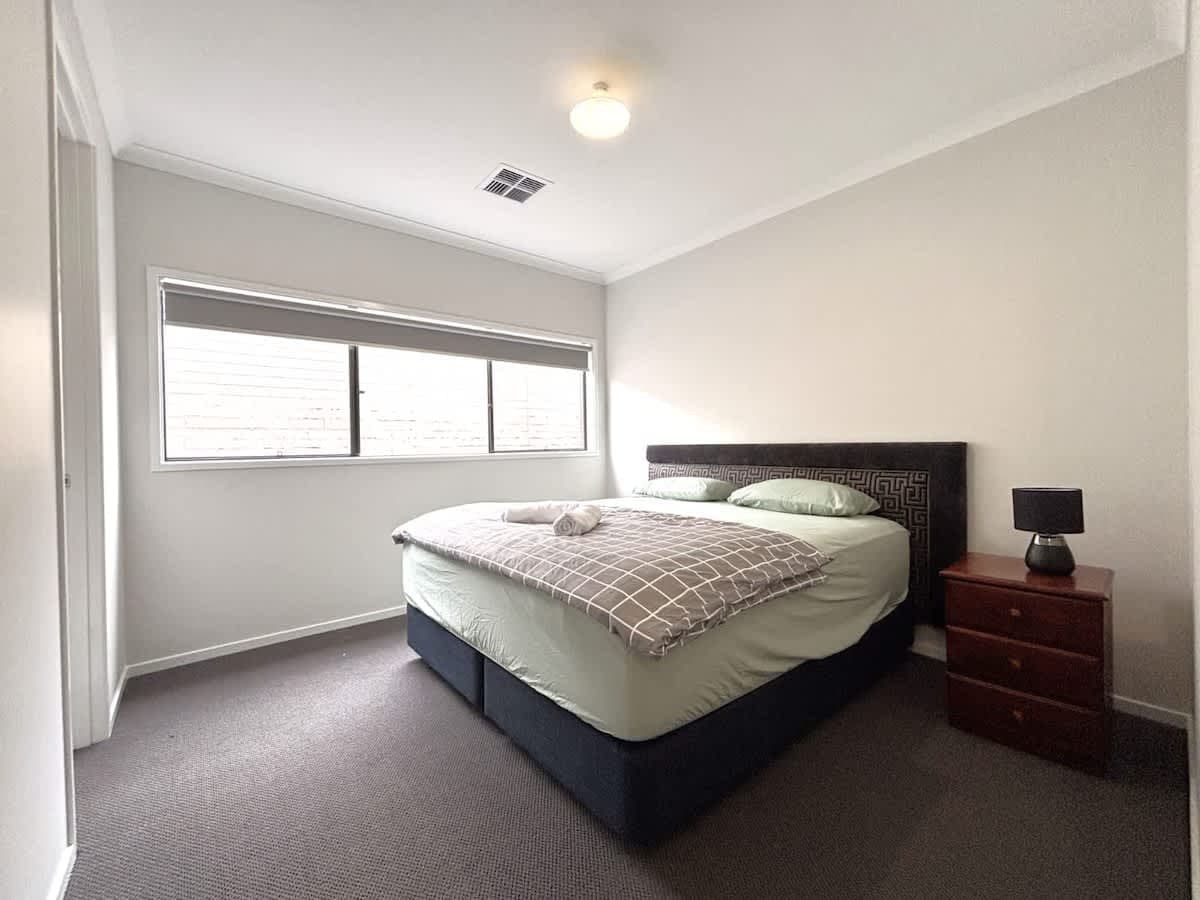 Furnished 4 Bedroom House in Kalkallo